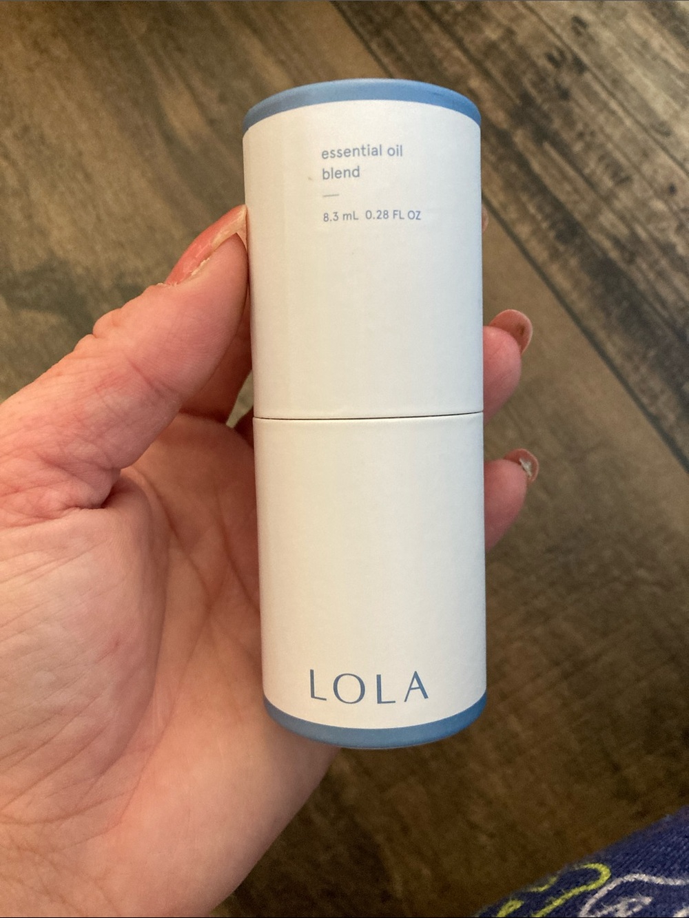 lola Essential Oil Blend Stick - for cramps